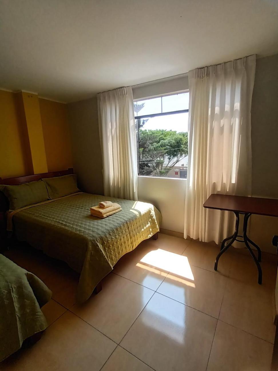 Close To Airport - Free One Time Pickup - A Y J Familia Lima Luaran gambar