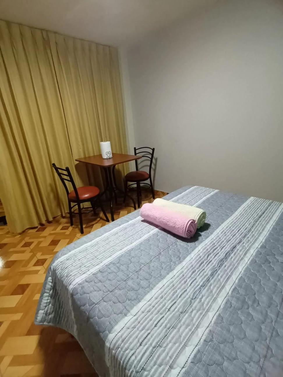 Close To Airport - Free One Time Pickup - A Y J Familia Lima Luaran gambar